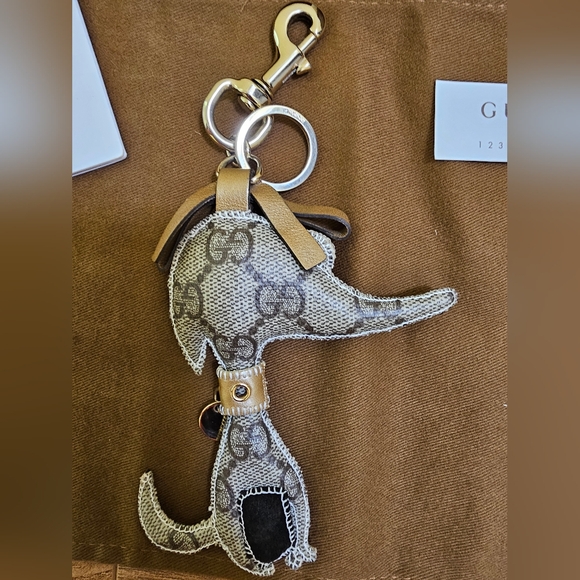 GUCCI KEY RING GUCCIOLI GREYHOUND DOROTHY - Picture 4 of 11